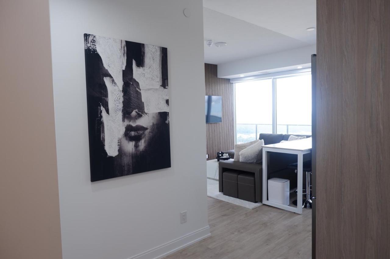 Modern Luxury Waterfront Condo Mississauga Eksteriør bilde